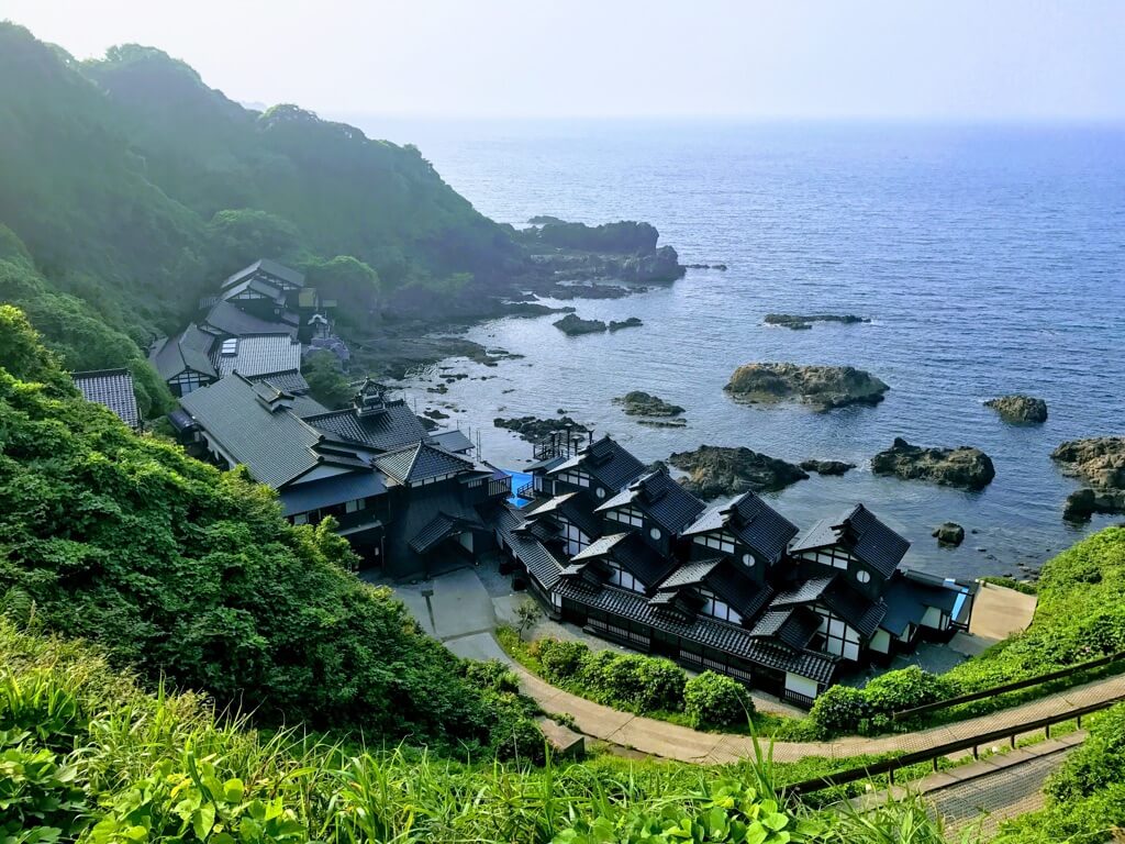 能登半島のドライブで行くべき観光スポットとグルメ【アクセス情報】 20代の個人旅行 能登半島のドライブで行くべき観光スポットとグルメ【アクセス情報】 20代の個人旅行