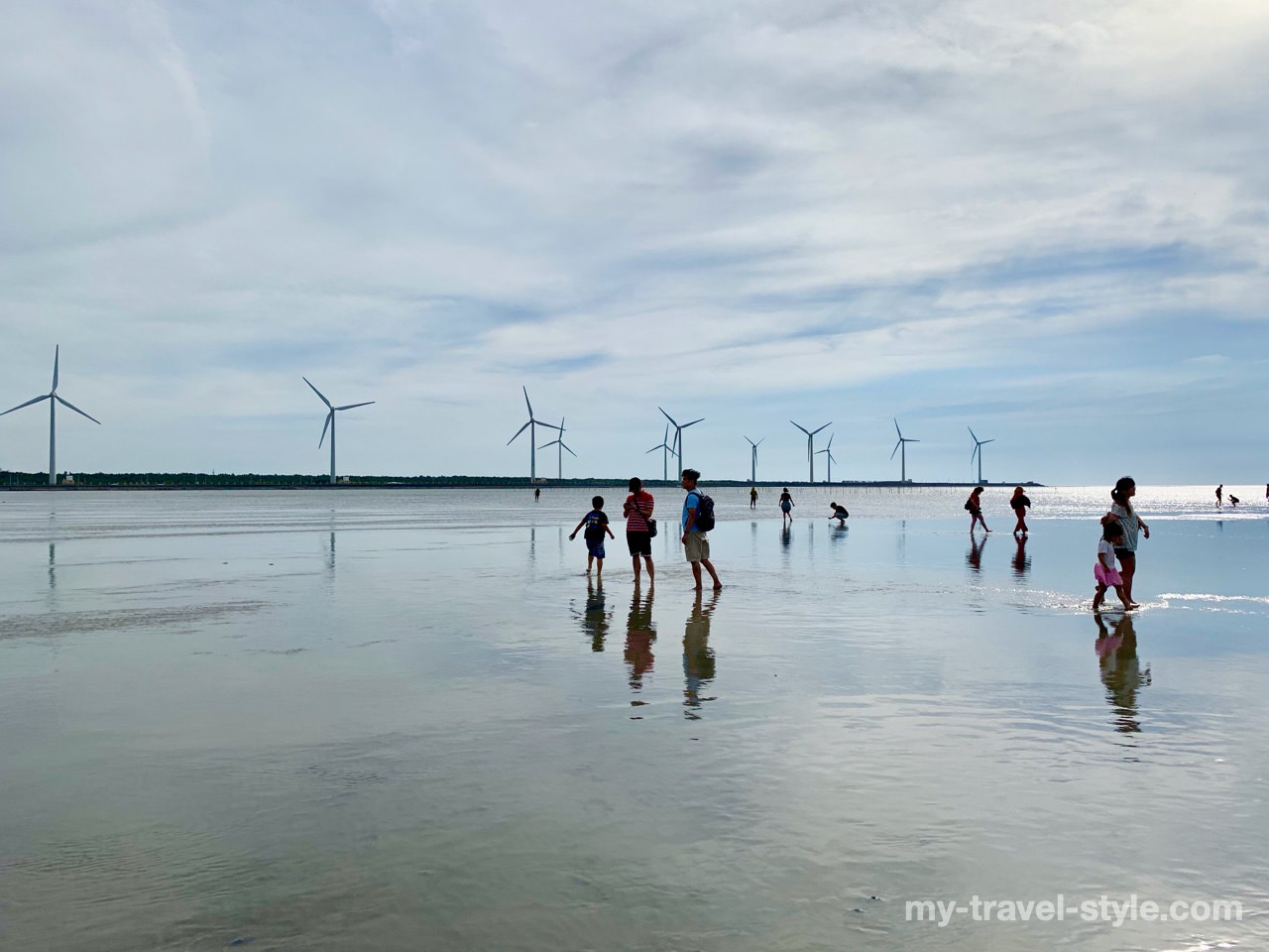 高美湿地:台湾のウユニ塩湖で見る夕日