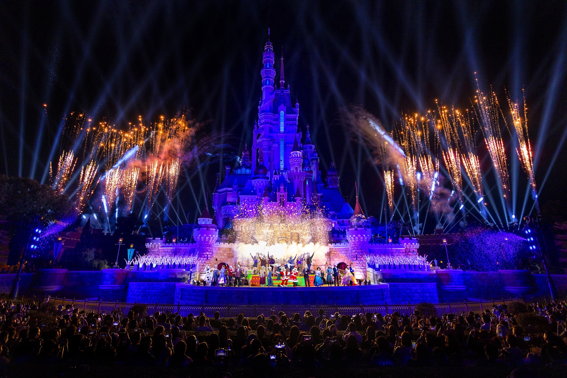 期間限定のライブコンサート