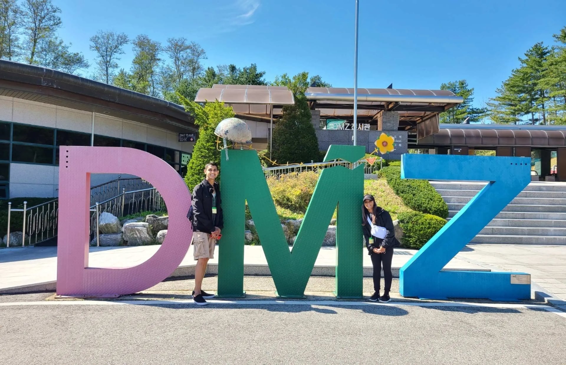 板門店(パンムンジョム)DMZツアー