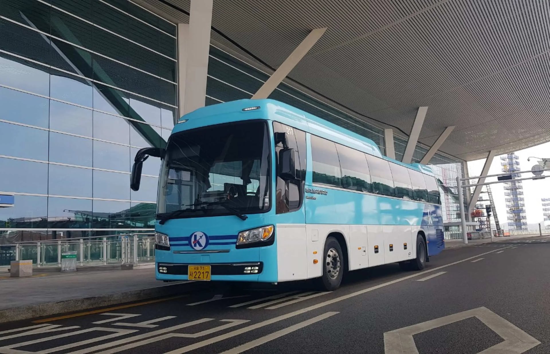 ③ K空港リムジンバス片道チケット